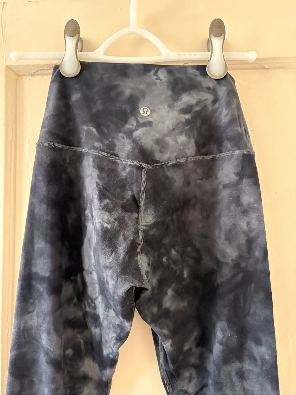 Lululemon align 25” leggings size 4